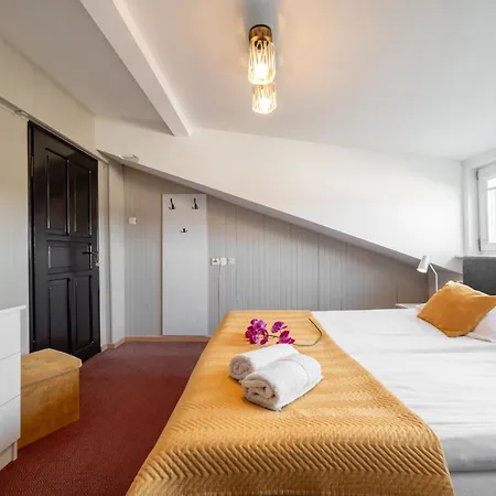 Kojak Panzió Jastrzębia Góra