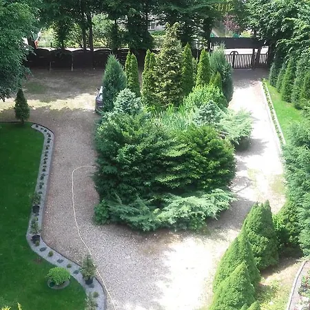 Kojak Nocleg ze śniadaniem 3*