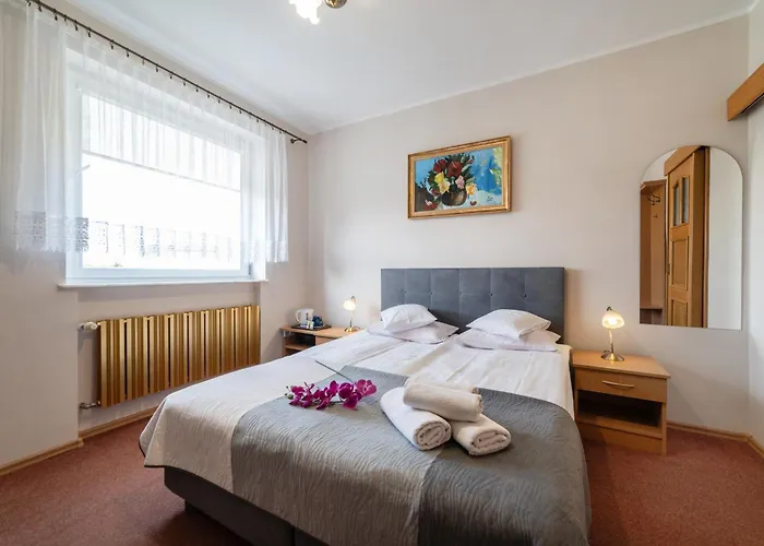 Kojak Oda ve Kahvaltı 3*